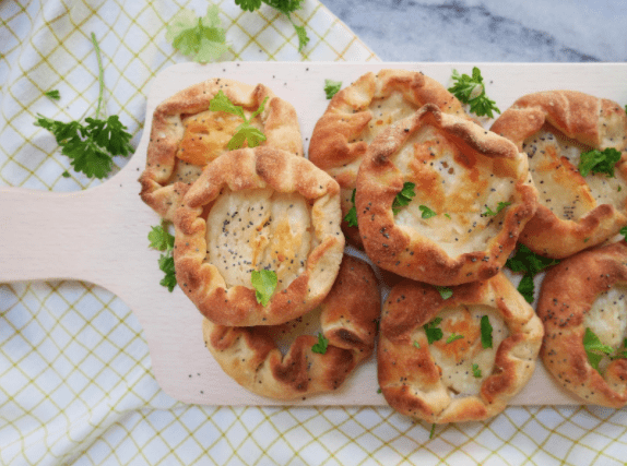 Halloumi broodjes met maanzaad